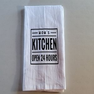 NWOT Kitchen Towel